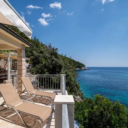 Secluded Fisherman'S Cottage Cove Bratinja Luka, Korcula - 12599