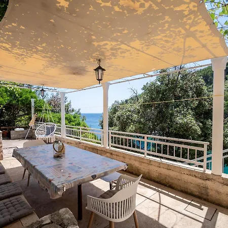 Secluded Fisherman'S Cottage Cove Bratinja Luka, Korcula - 12599