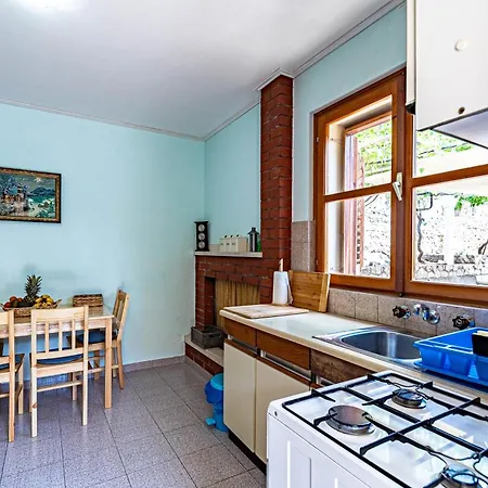 Vakantiehuis Secluded Fisherman's Cove Bratinja Luka - Korcula - 12599 *
