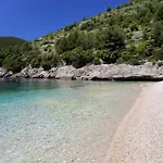 Secluded Fisherman's Cove Bratinja Luka, Korcula - 12599 * Žrnovo
