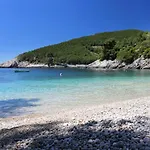 Secluded Fisherman's Cove Bratinja Luka, Korcula - 12599 Feriehus Zrnovo