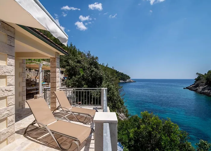 Secluded Fisherman'S Cottage Cove Bratinja Luka, Korcula - 12599