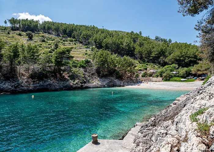 Secluded Fisherman'S Cottage Cove Bratinja Luka, Korcula - 12599